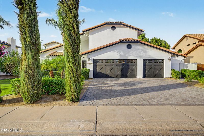 5418 E Michelle Dr, Scottsdale, AZ 85254