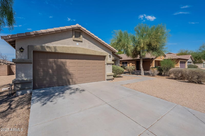 5418 Magdalena Ln, Laveen, AZ 85339