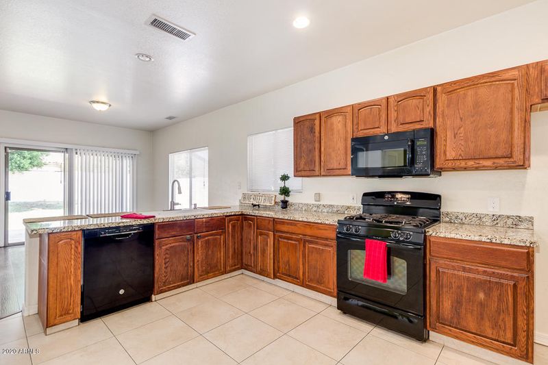 5418 W Karen Dr, Glendale, AZ 85308