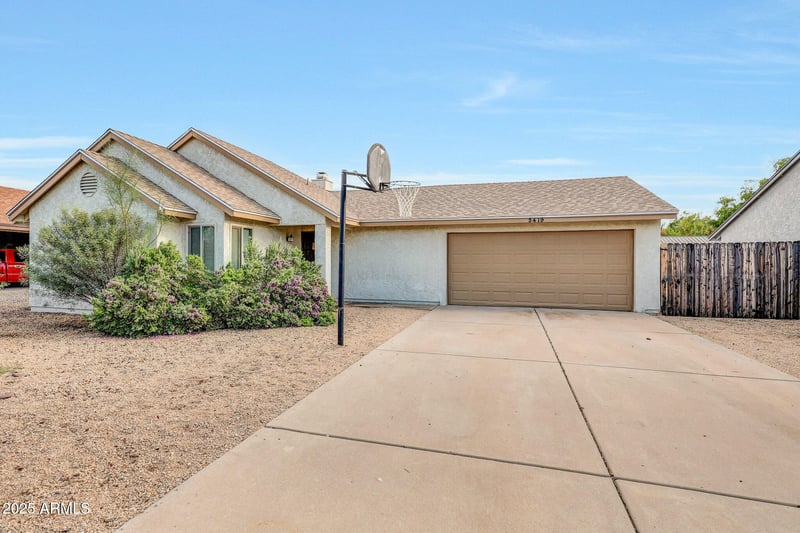 5419 Eugie Ave, Glendale, AZ 85304
