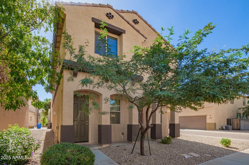 5419 Illini St, Phoenix, AZ 85043