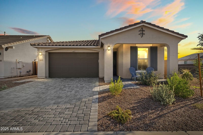 5419 Las Palmaritas Dr, Glendale, AZ 85302