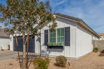 542 Bamboo Ln, San Tan Valley, AZ 85140