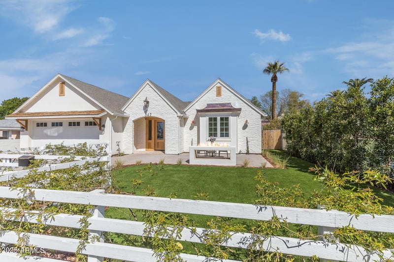 542 E Hayward Ave, Phoenix, AZ 85020