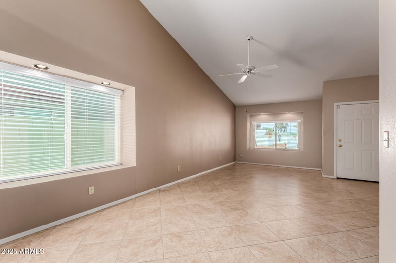 542 Higley Rd #49, Mesa, AZ 85206