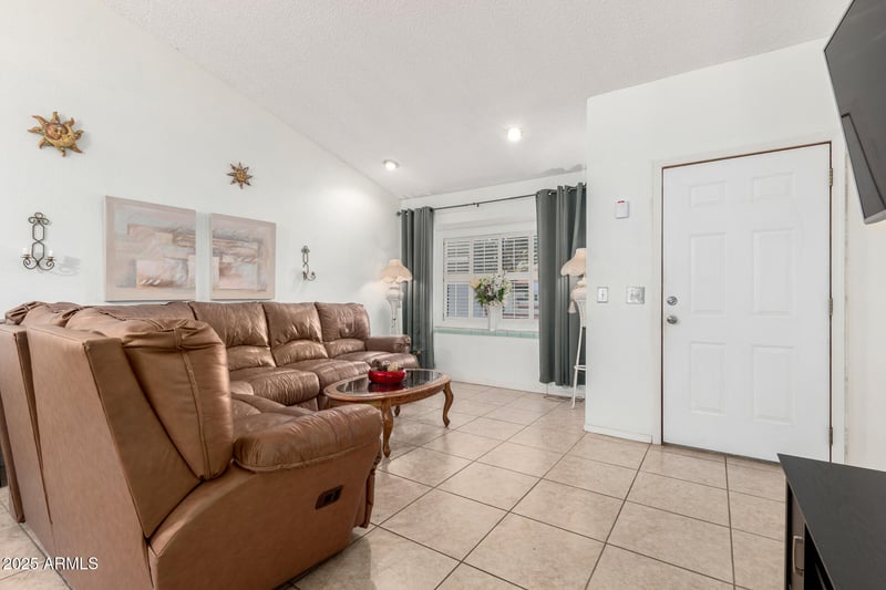 542 Higley Rd #71, Mesa, AZ 85206