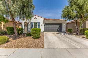 542 Rainbow Bridge Ln, San Tan Valley, AZ 85140