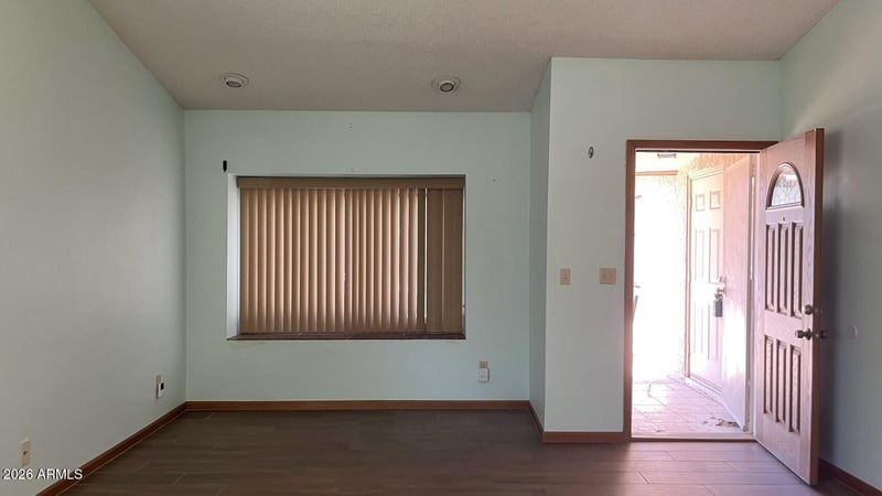 542 S Higley Rd #3, Mesa, AZ 85206