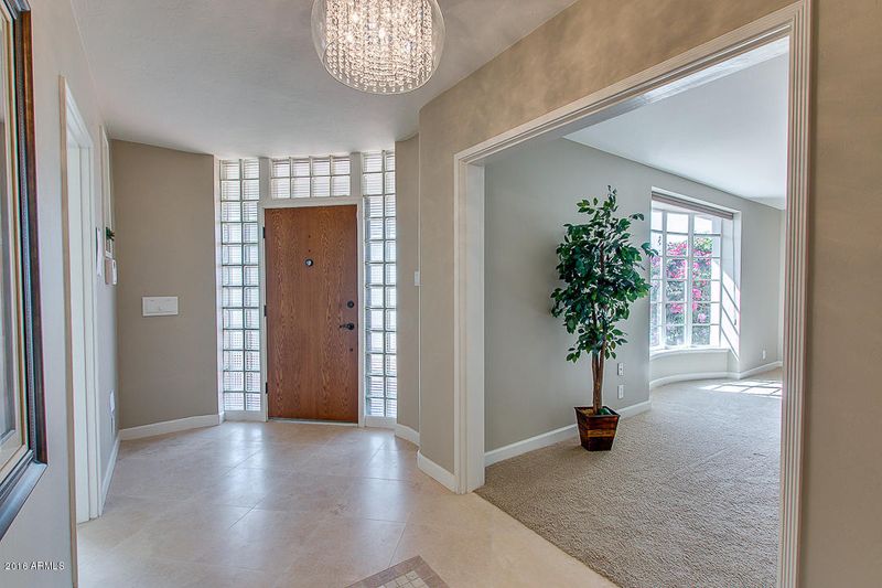 542 W Holly St, Phoenix, AZ 85003