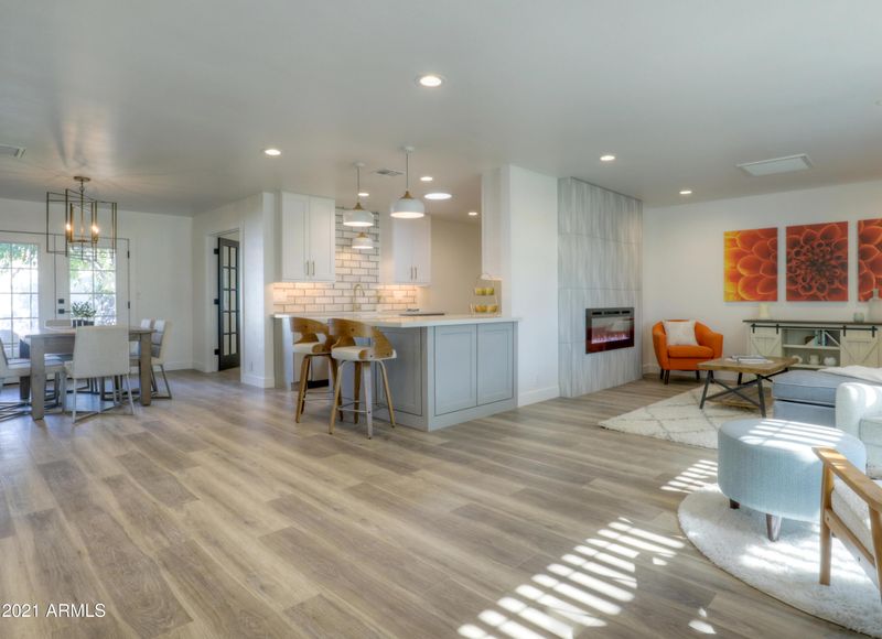 542 W Stella Ln, Phoenix, AZ 85013