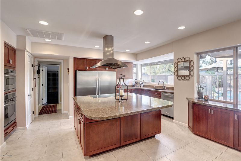 5420 E Corrine Dr, Scottsdale, AZ 85254