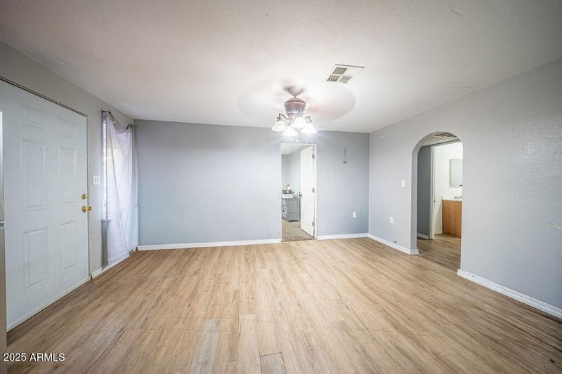 5420 Myrtle Ave, Glendale, AZ 85301