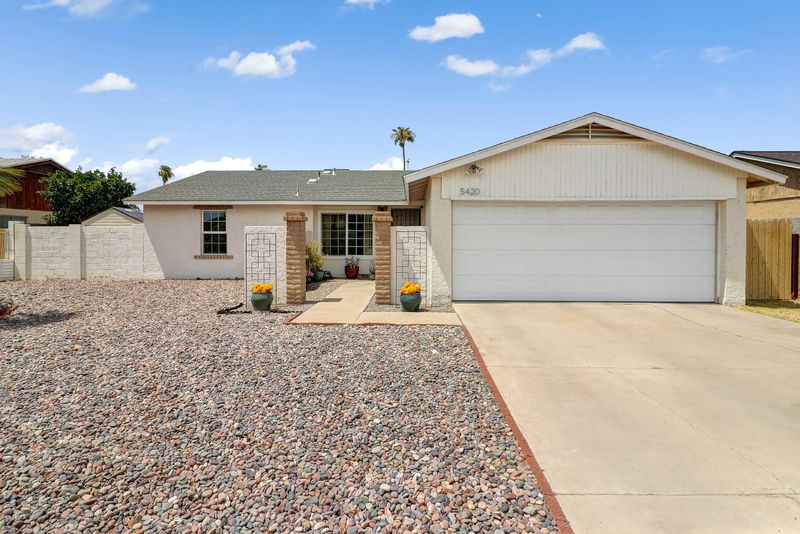 5420 W Christy Dr, Glendale, AZ 85304