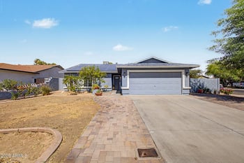 5421 N 73rd Dr, Glendale, AZ 85303