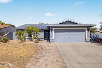 5421 N 73rd Dr, Glendale, AZ 85303