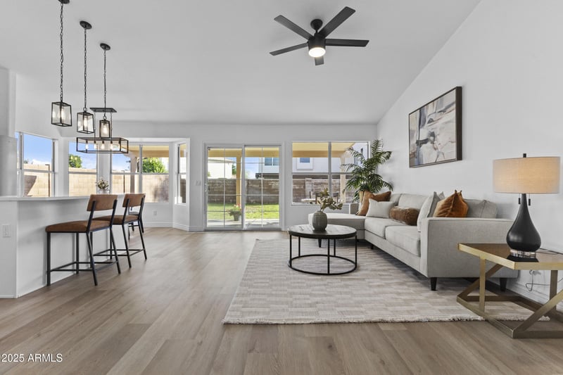 5421 Oraibi Dr, Glendale, AZ 85308