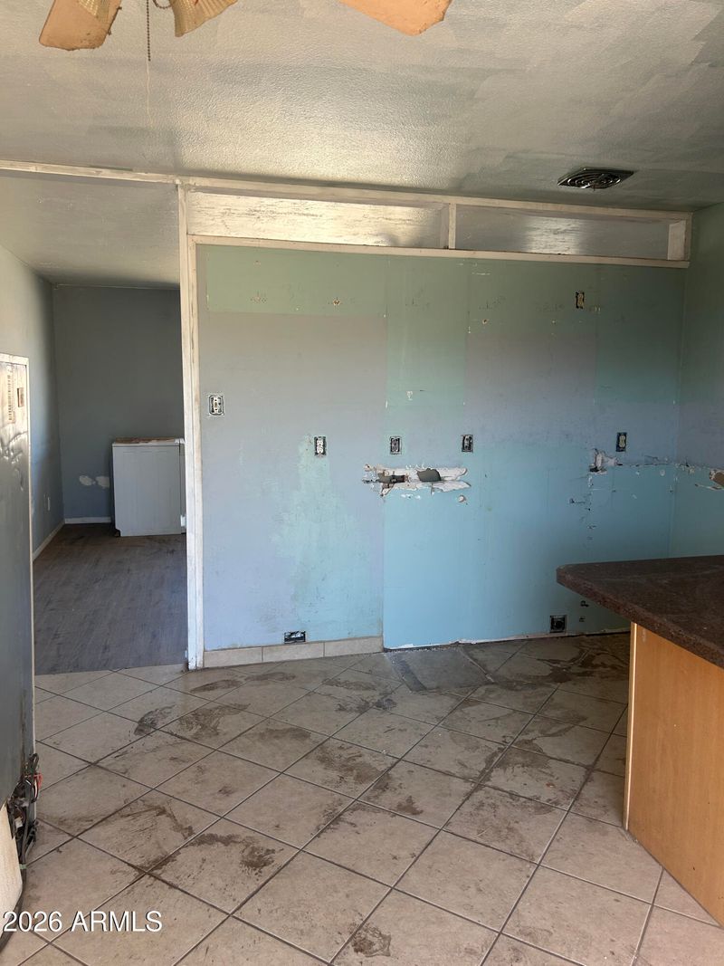 5421 S 44th Pl, Phoenix, AZ 85040