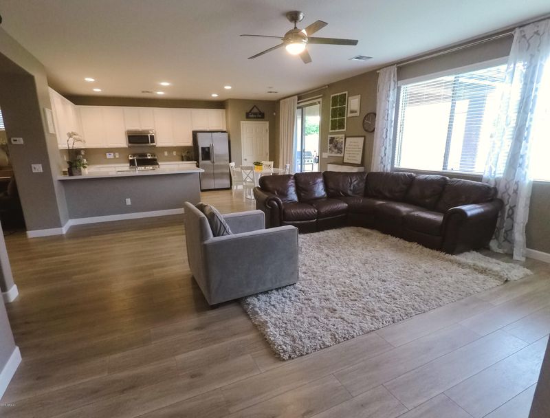 5421 W Bajada Rd, Phoenix, AZ 85083