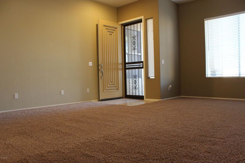 5421 W Hartford Ave, Glendale, AZ 85308