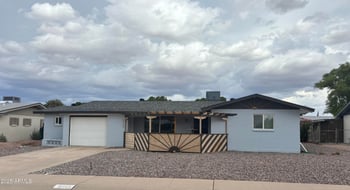5422 Des Moines St, Mesa, AZ 85205