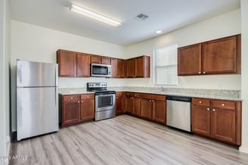 5422 Fulton St, Phoenix, AZ 85043