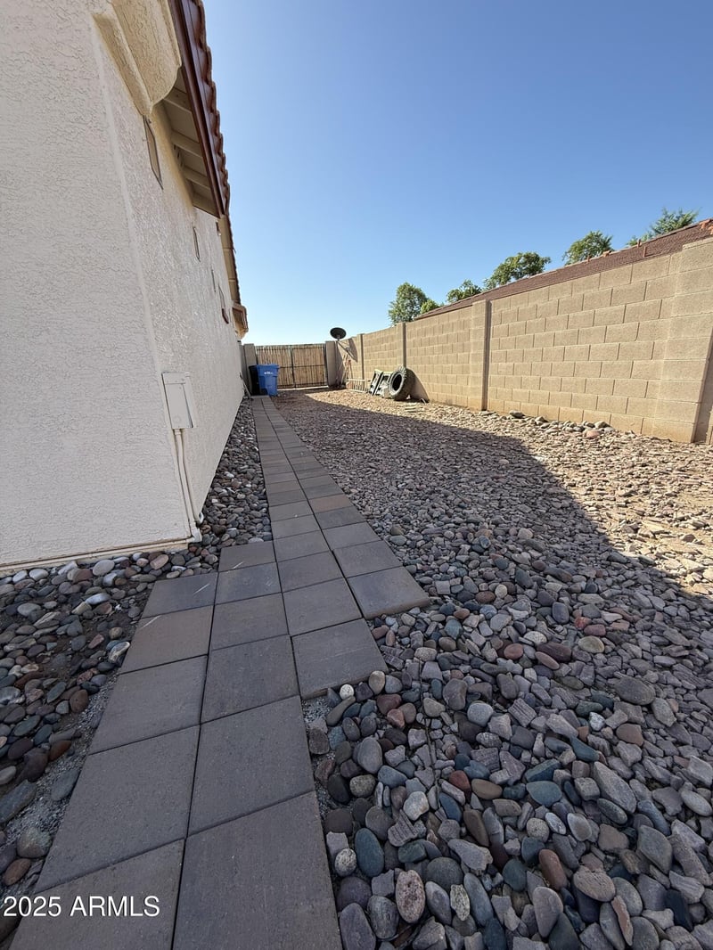 5422 Samantha Way, Laveen, AZ 85339
