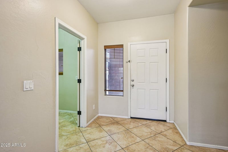 5423 Bowker St, Laveen, AZ 85339