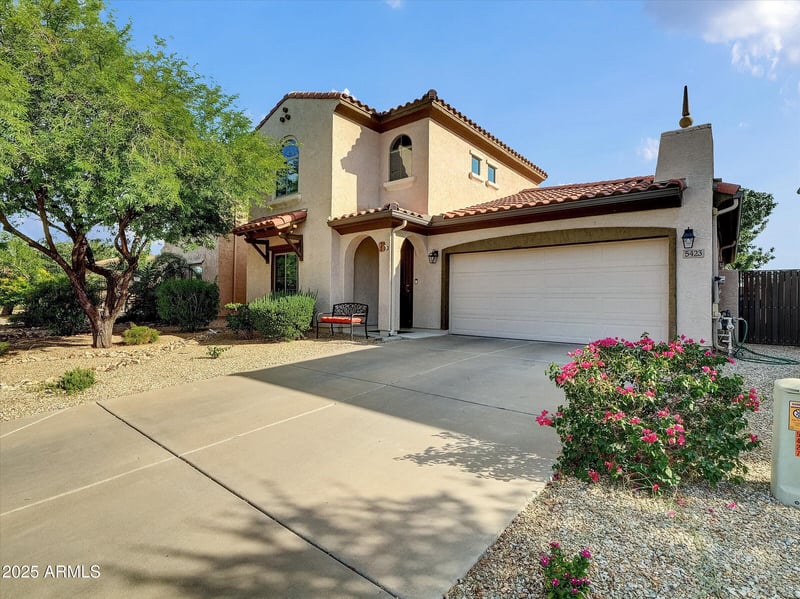 5423 Range Mule Dr, Phoenix, AZ 85083