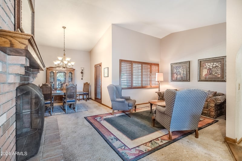 5424 N 106th Ave, Glendale, AZ 85307