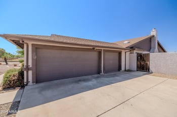 5424 N 106th Ave, Glendale, AZ 85307
