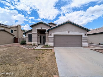5424 Wagoner Rd, Glendale, AZ 85308