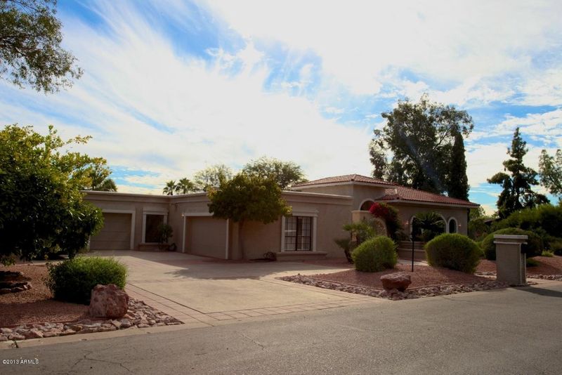 5425 E Camelhill Rd, Phoenix, AZ 85018