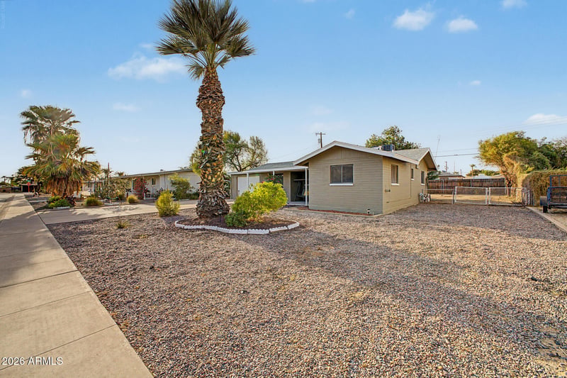 5426 E Boston St, Mesa, AZ 85205