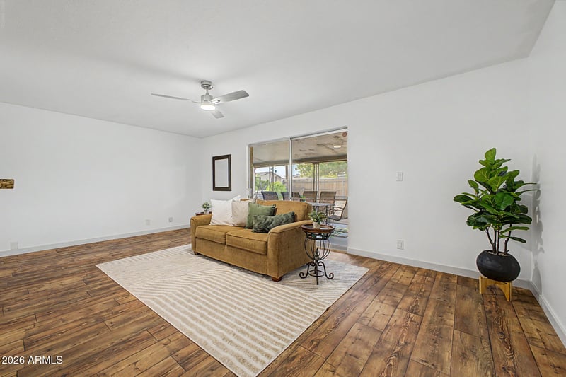 5426 E Boston St, Mesa, AZ 85205