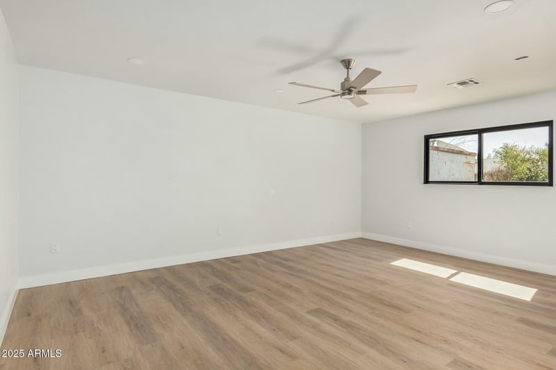 5428 Gardenia Ave, Glendale, AZ 85301