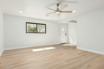 5428 Gardenia Ave, Glendale, AZ 85301