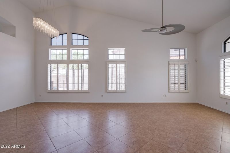 5428 W Aster Dr, Glendale, AZ 85304