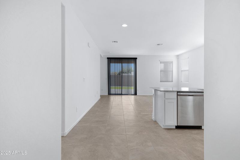 5429 S 23rd Dr, Phoenix, AZ 85041