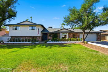 5429 Tierra Buena Ln, Glendale, AZ 85306