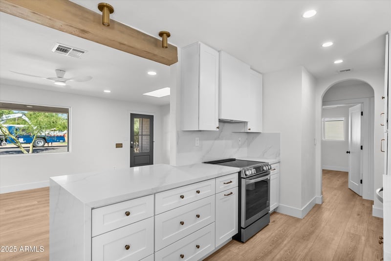543 17th St, Tempe, AZ 85281