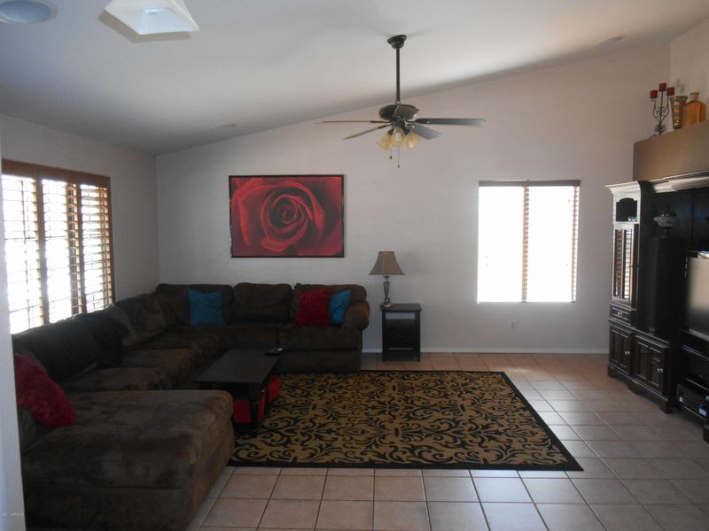 543 W Silver Creek Rd, Gilbert, AZ 85233