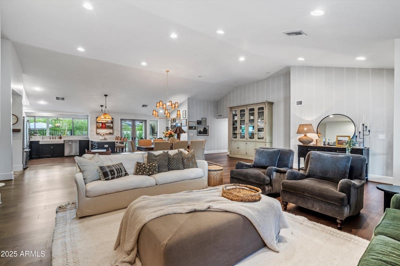 5430 Windrose Dr, Scottsdale, AZ 85254