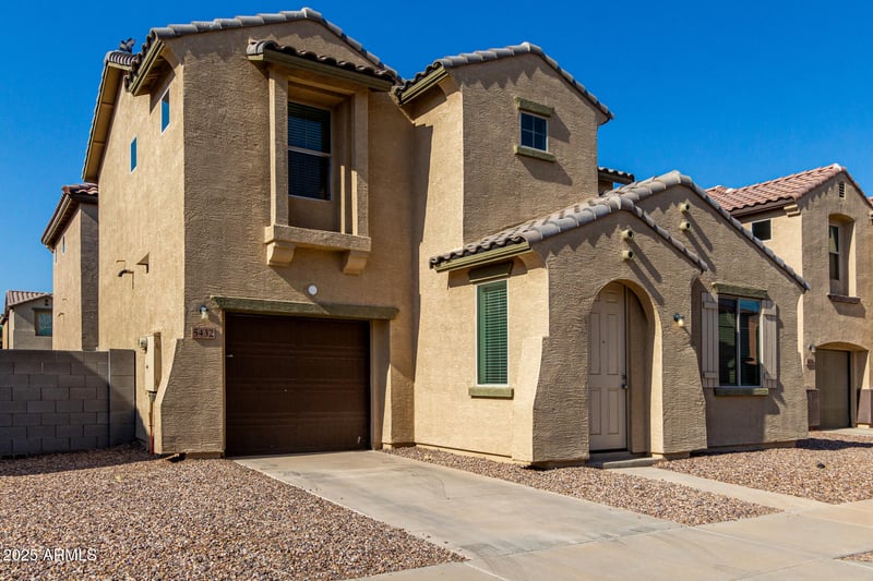 5432 Burton Dr, Phoenix, AZ 85043