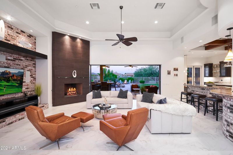 5432 E Hashknife Rd, Phoenix, AZ 85054