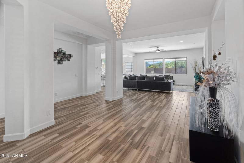 5433 Barwick Dr, Cave Creek, AZ 85331