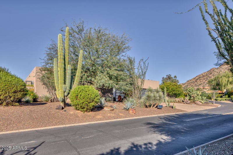5434 Lincoln Dr #50, Paradise Valley, AZ 85253