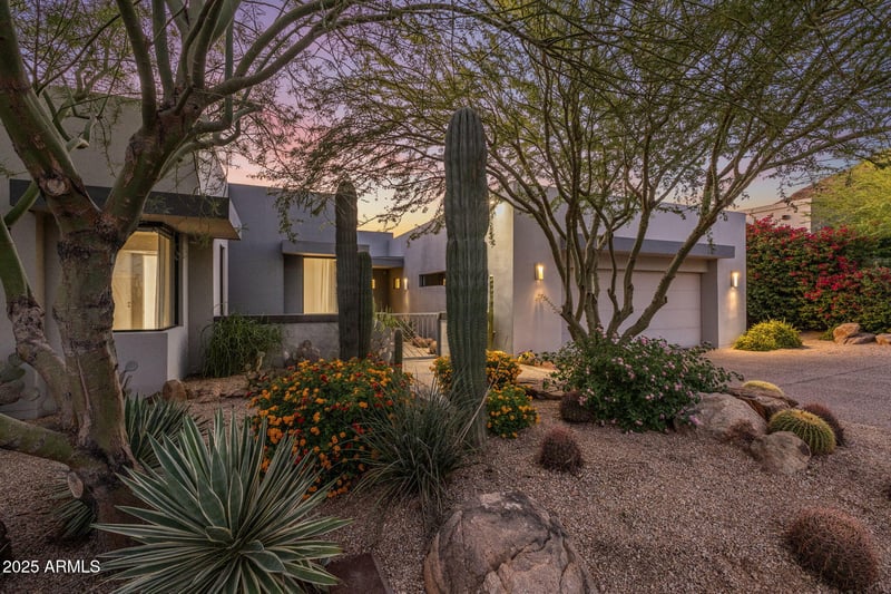 5434 Lincoln Dr #67, Paradise Valley, AZ 85253