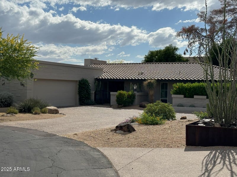 5434 Lincoln Dr #68, Paradise Valley, AZ 85253