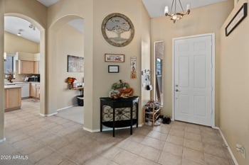 5434 Saint John Rd, Glendale, AZ 85308