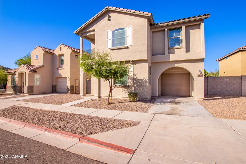 5434 W Odeum Ln, Phoenix, AZ 85043